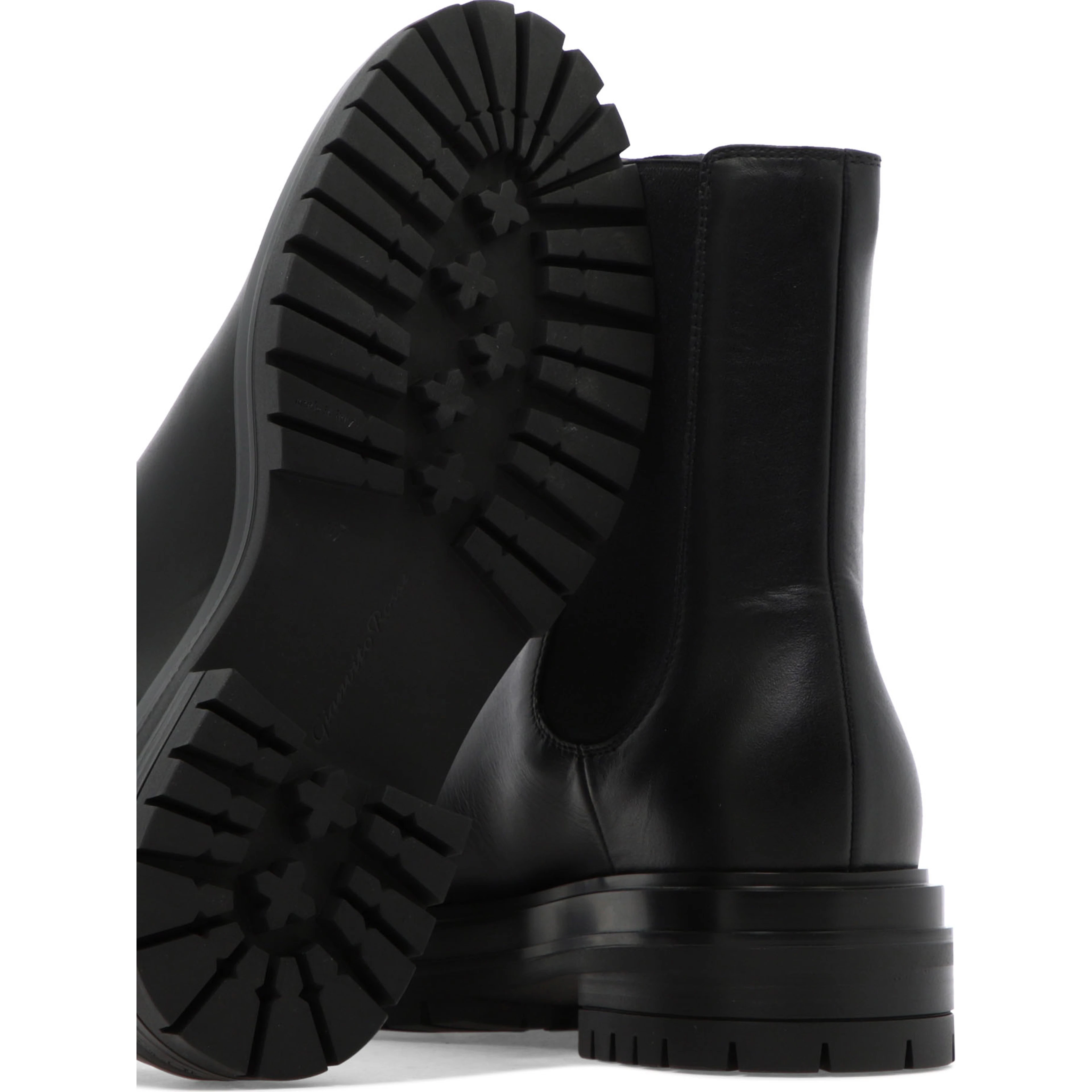 "Chester" Chelsea Boots