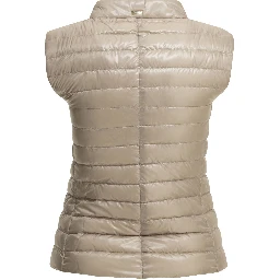 Ultra-light nylon sleeveless jacket