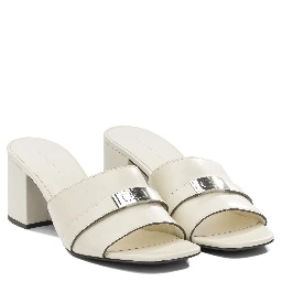 Heeled shoes