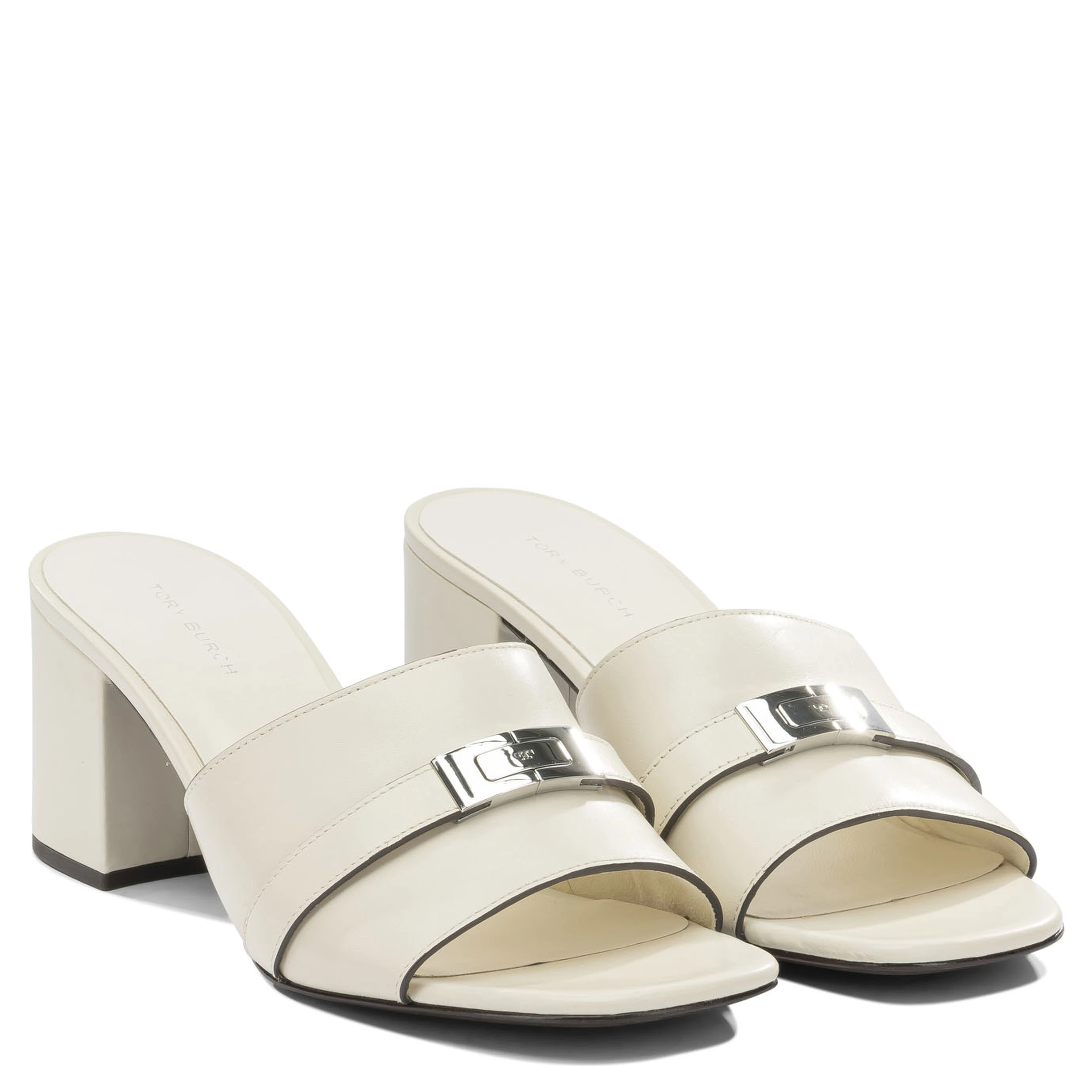 Heeled shoes