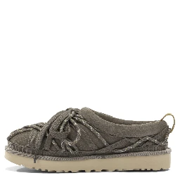 "Tasman Lace" slippers