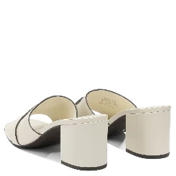 Heeled shoes