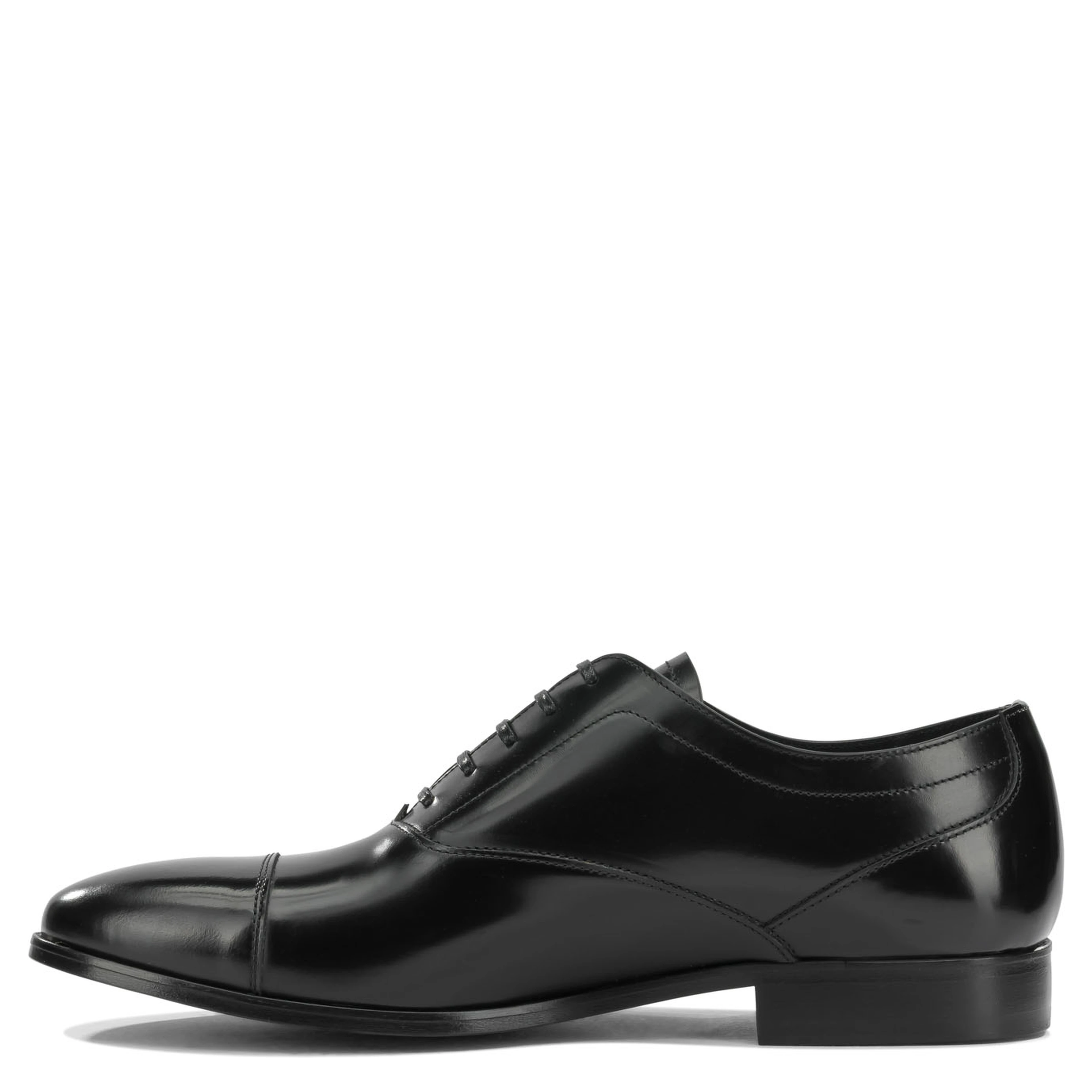 Leather brogues