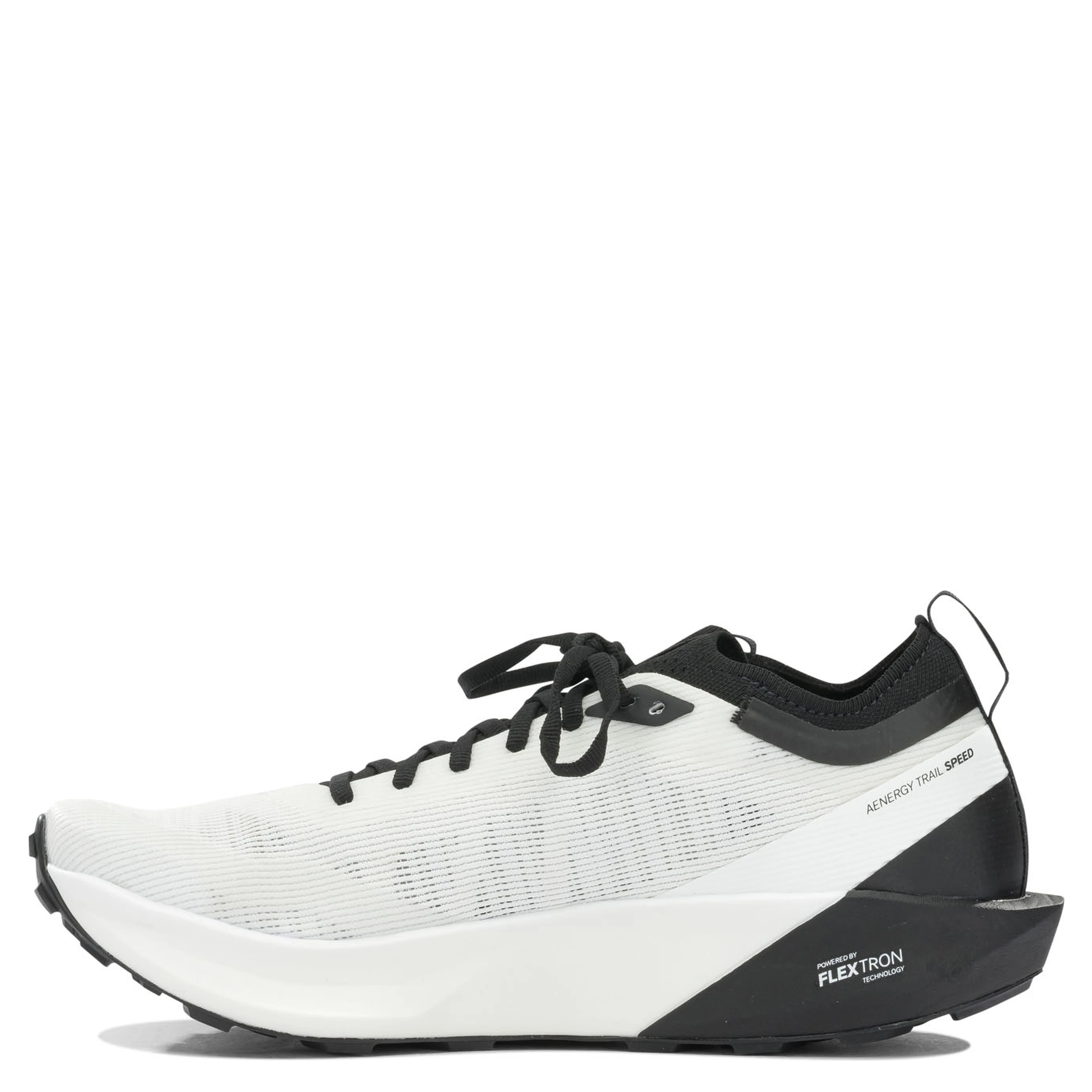 Sneakers & Slip-On