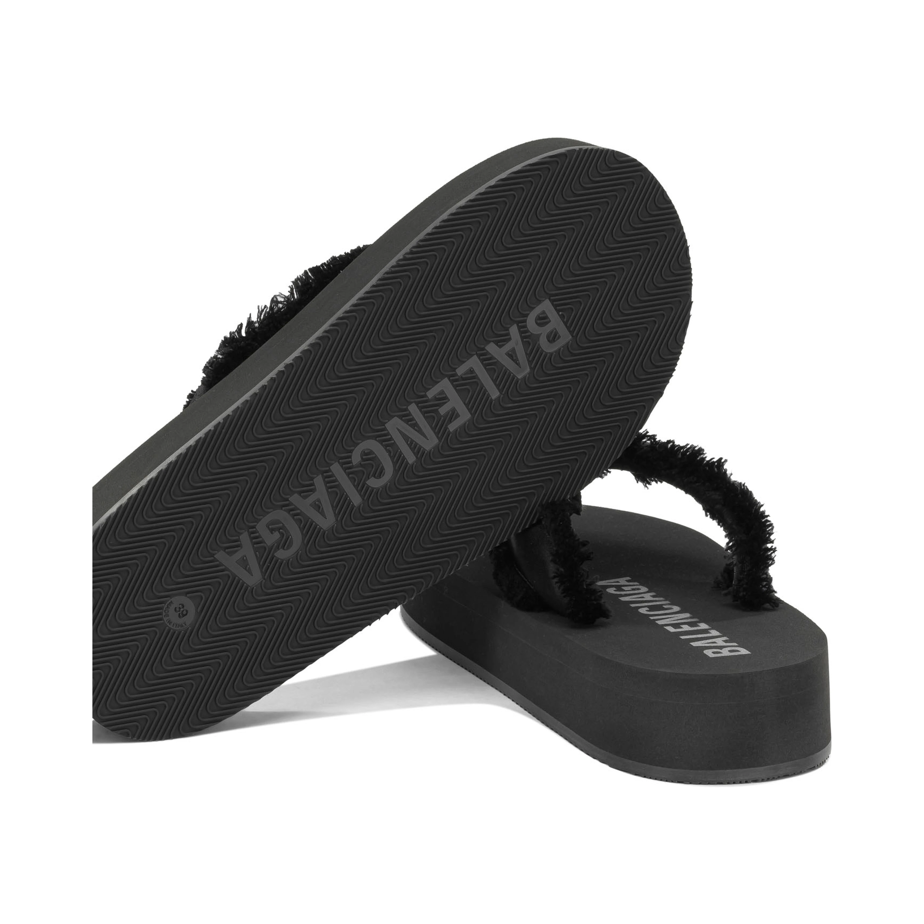 "Jet Leg" Low sandals