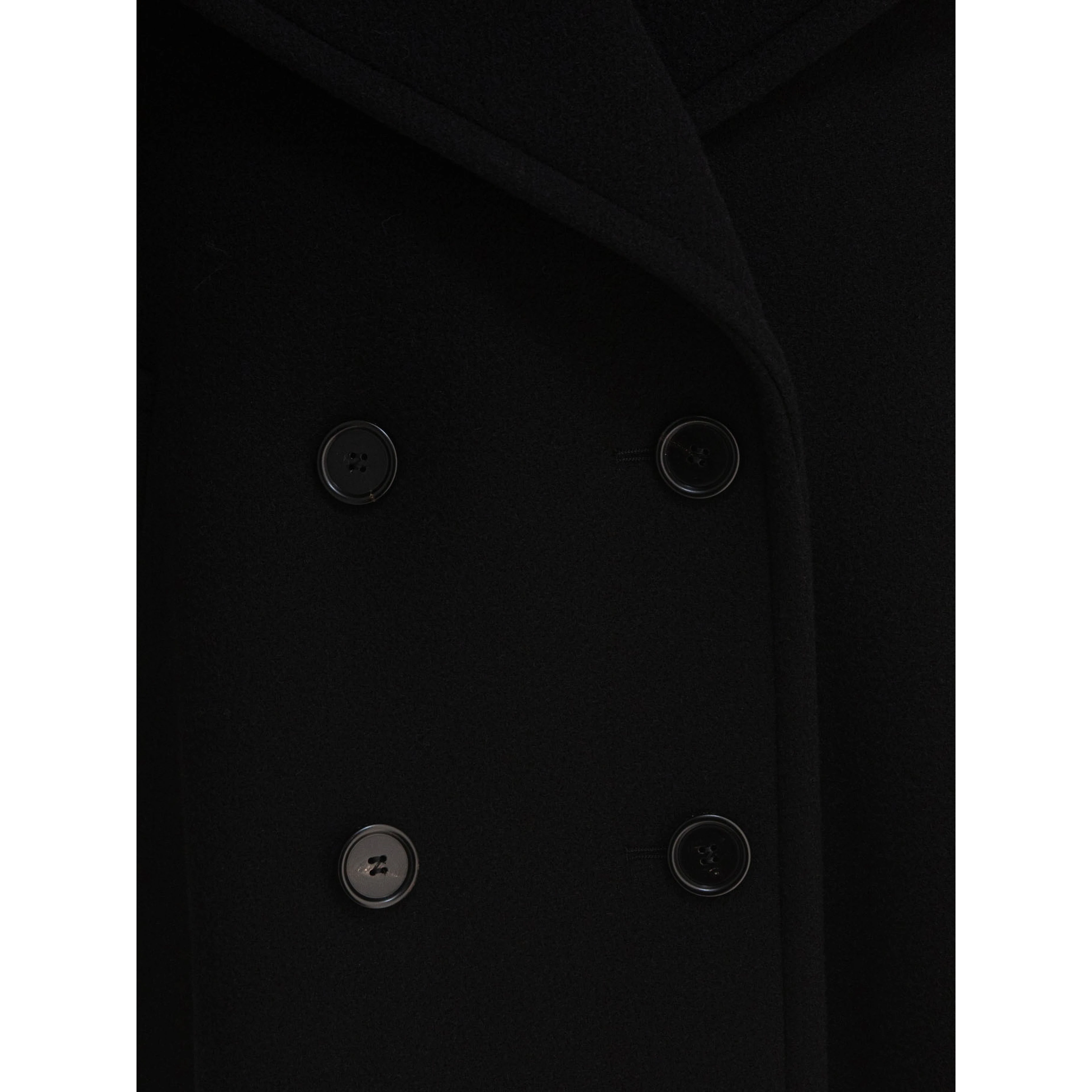 Short wool coat