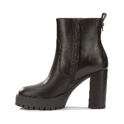 Boots & Ankle Boots