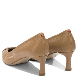 Heeled shoes
