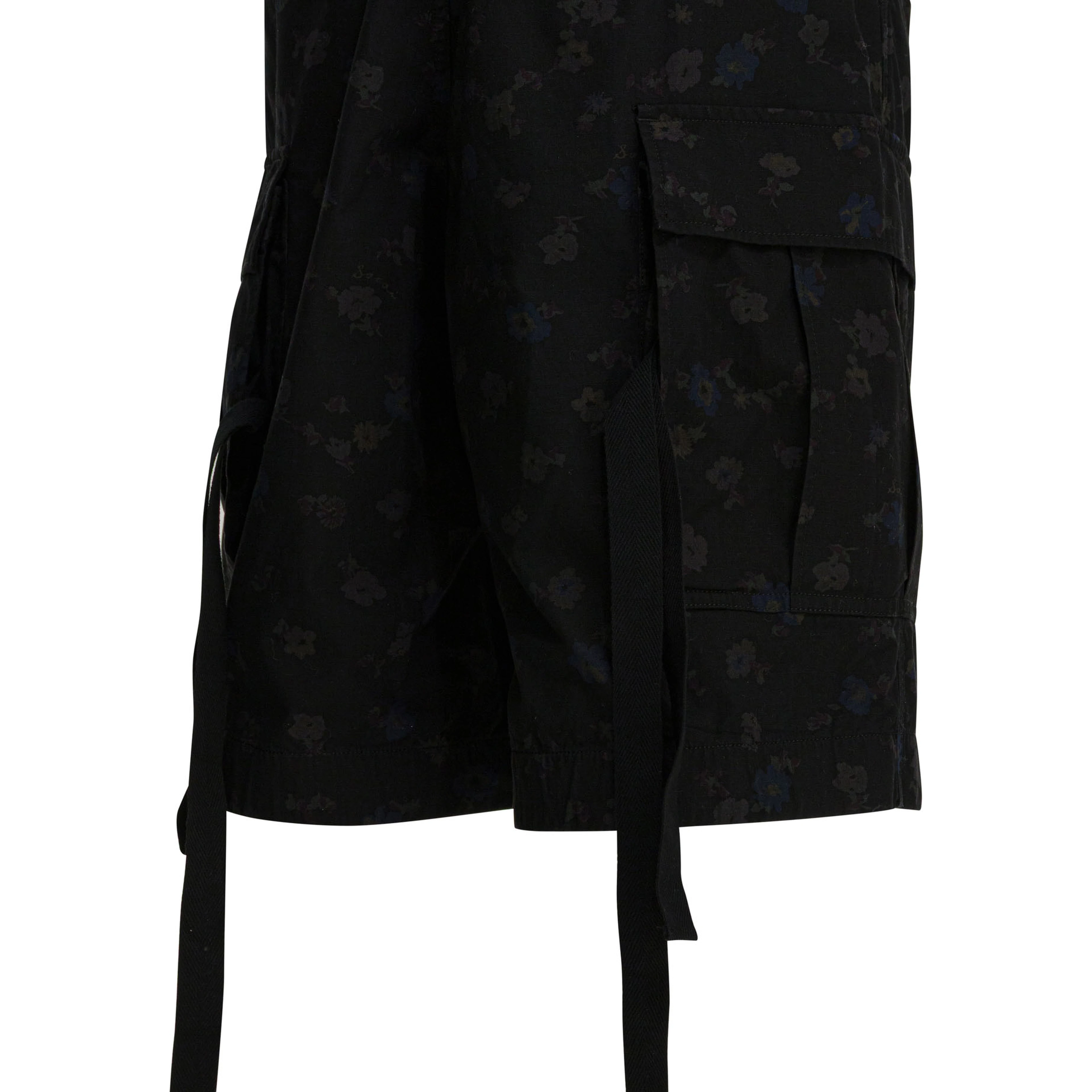 Floral cargo shorts