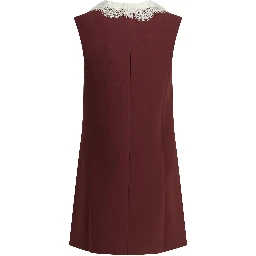 Short dress with lace detail