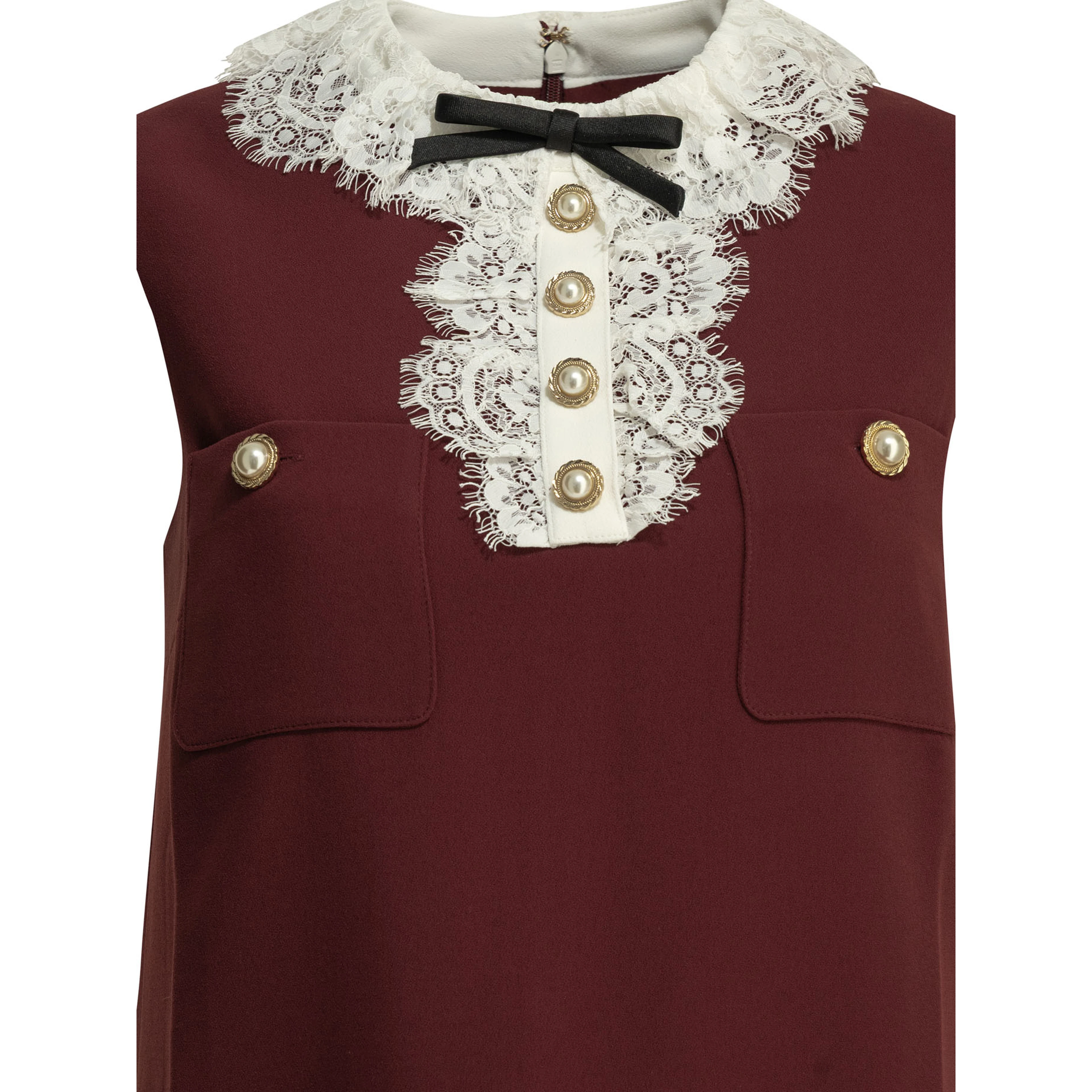 Short dress with lace detail