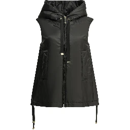Water-repellent sleeveless jacket