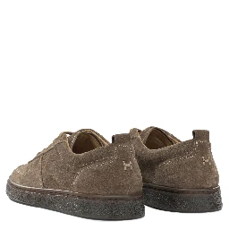 Sneakers & Slip-On