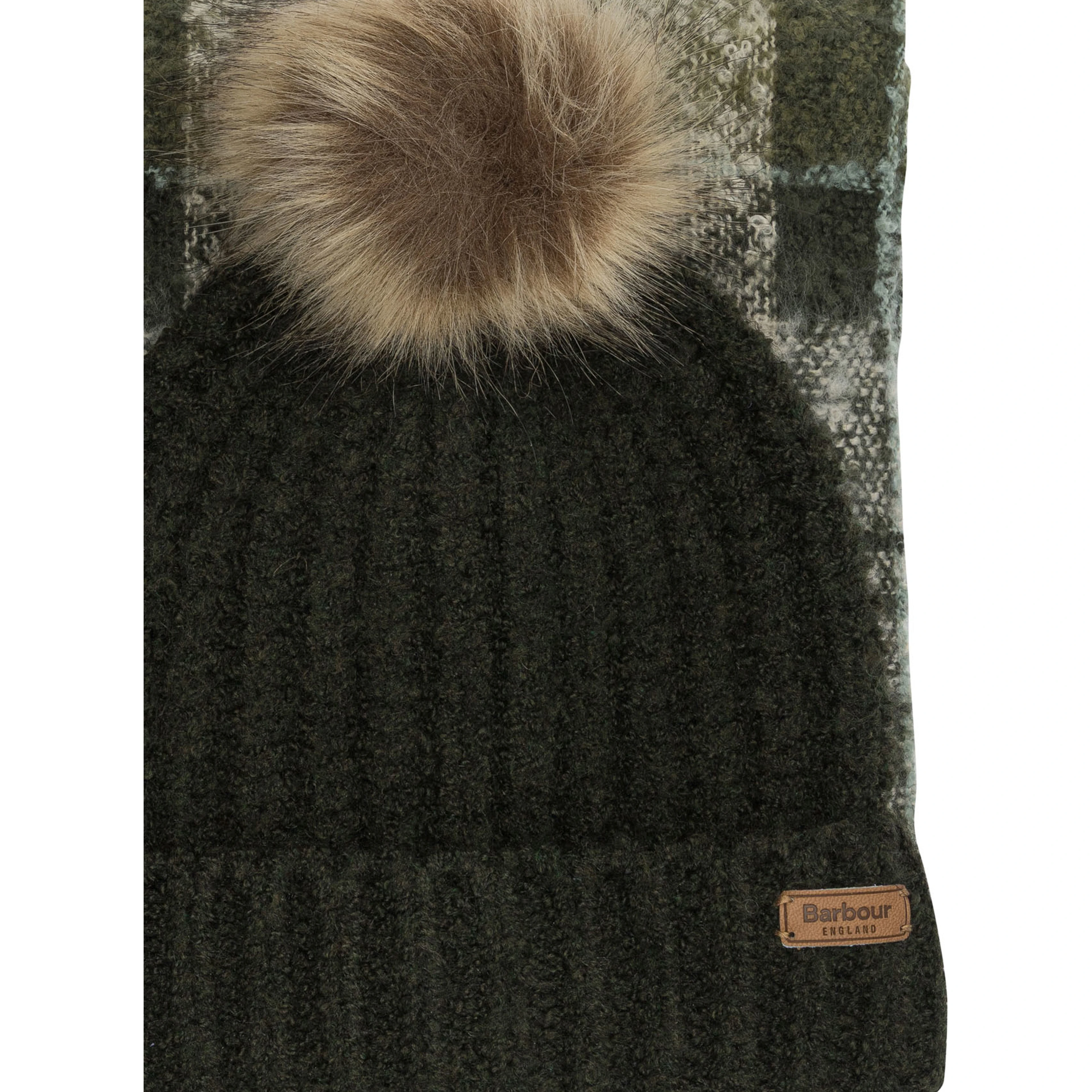 "Saltburn" Scarf and Beanie Set