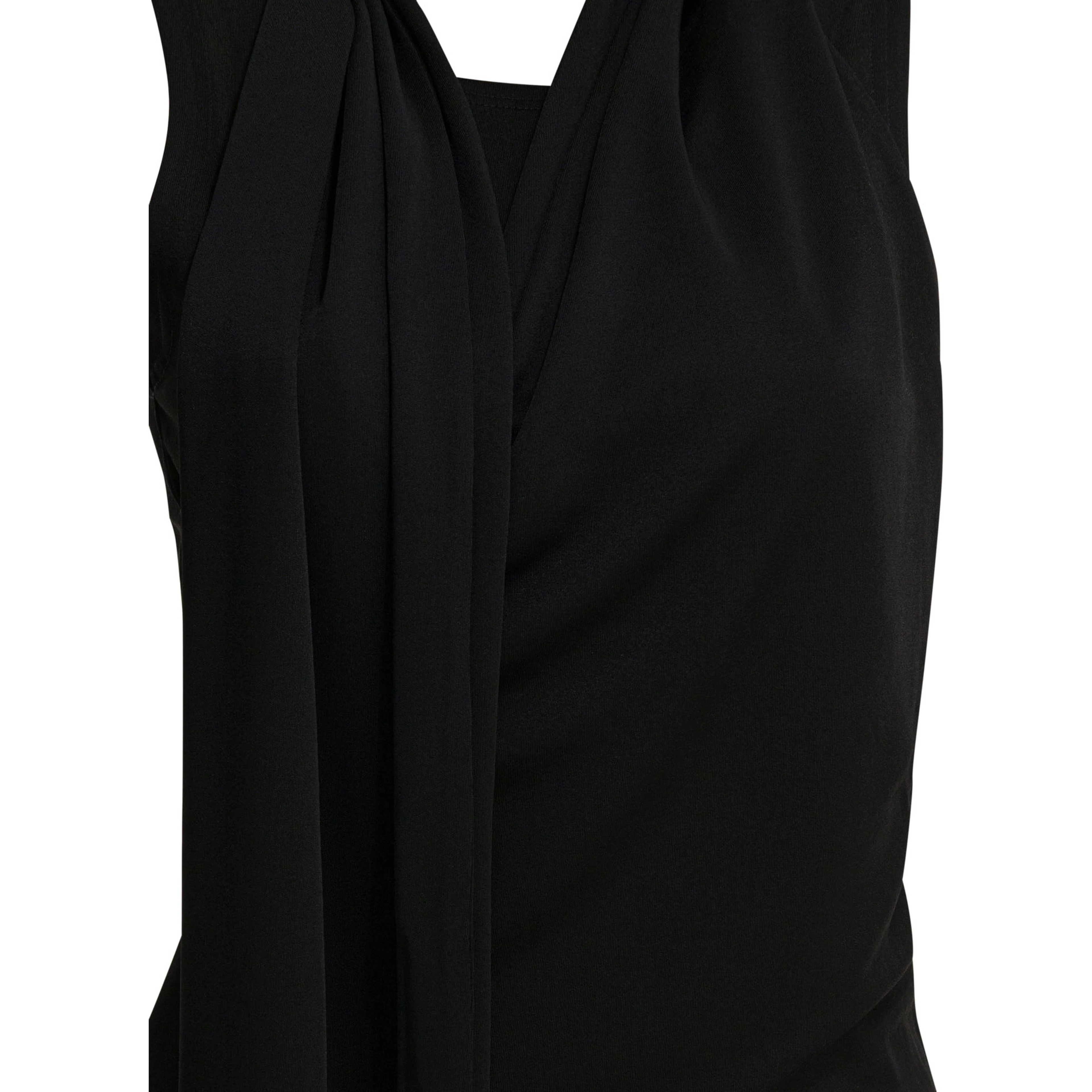 Sleeveless top with lavalliere