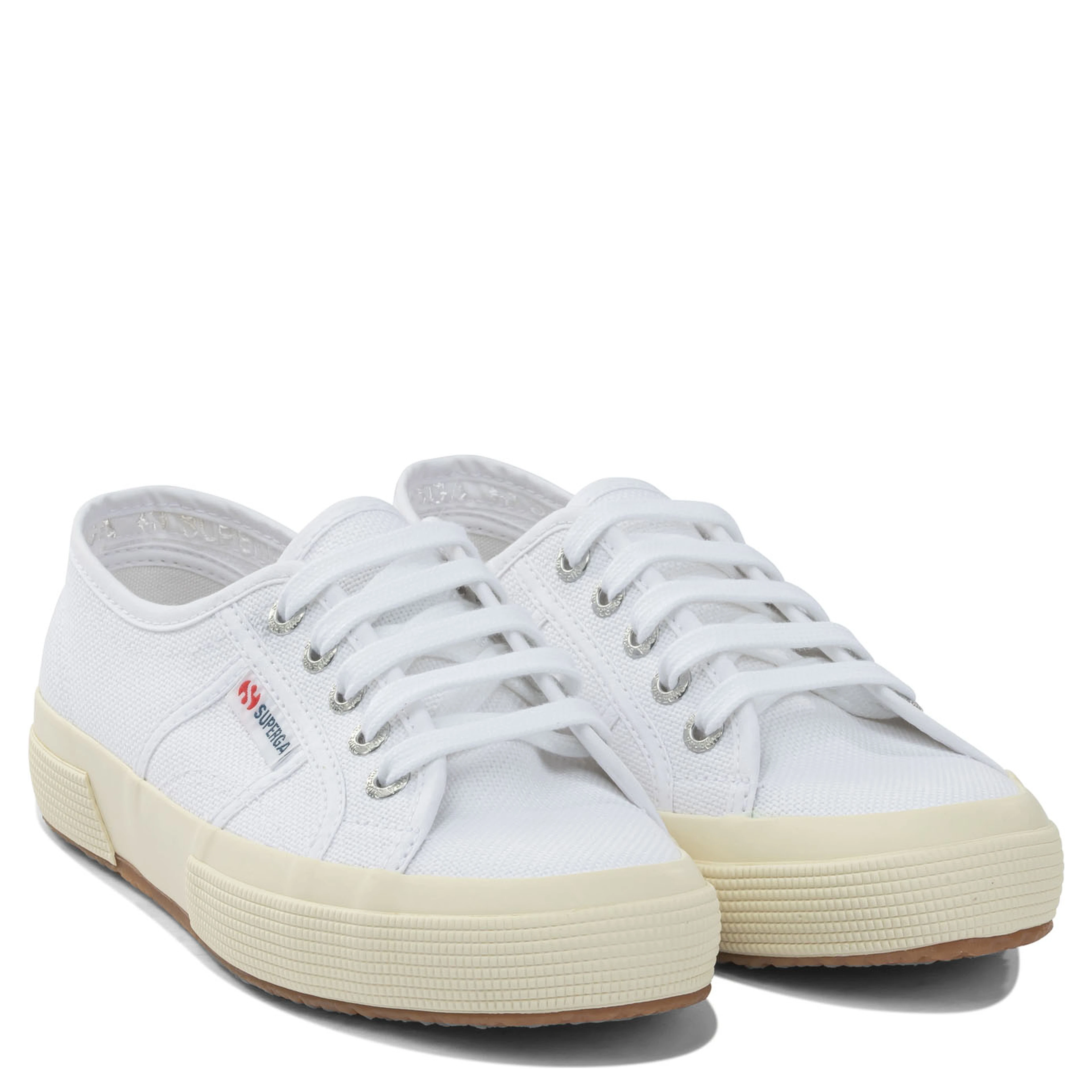 Sneakers & Slip-On