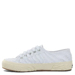 Sneakers & Slip-On