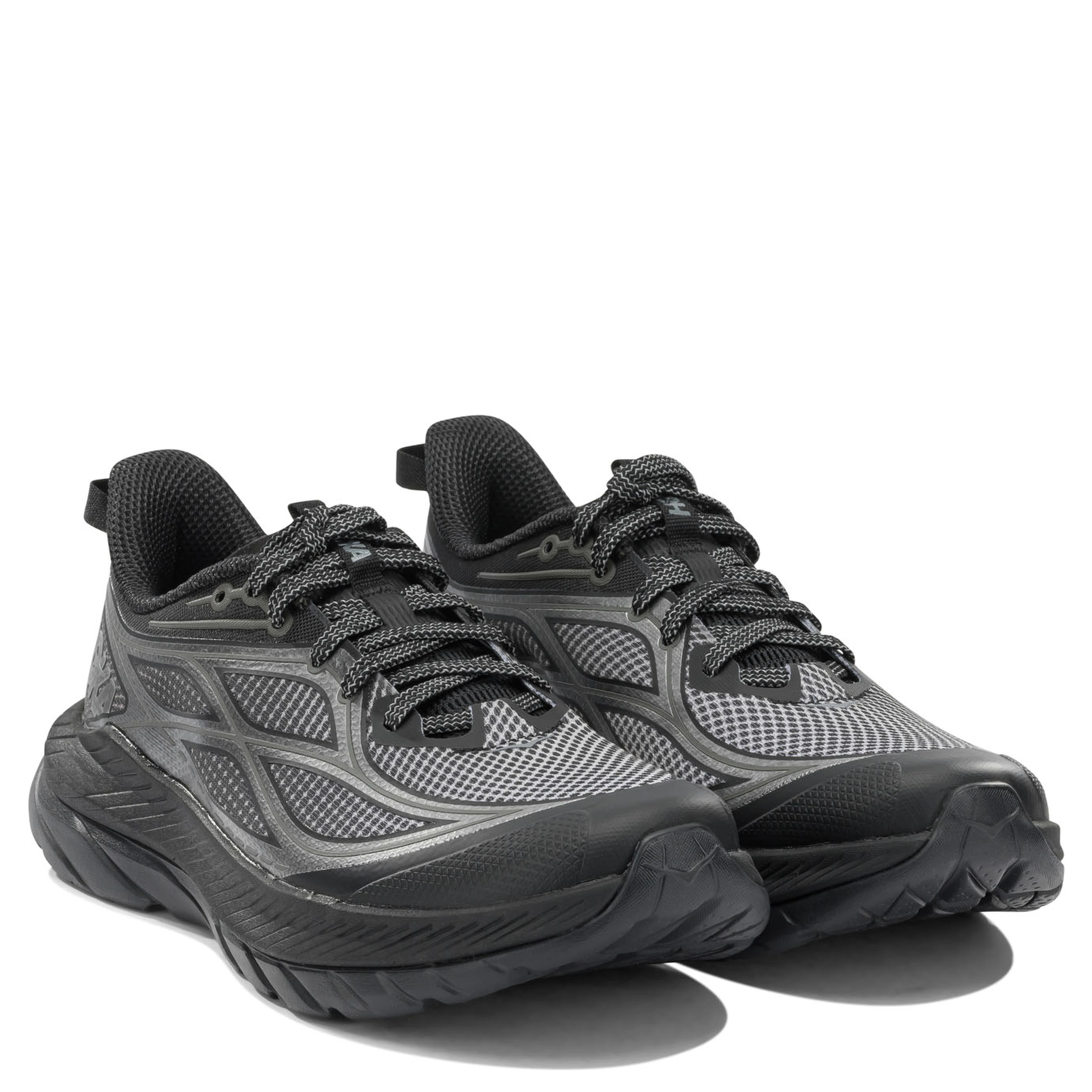 "Mach Remastered Aura" Low-Top Sneakers