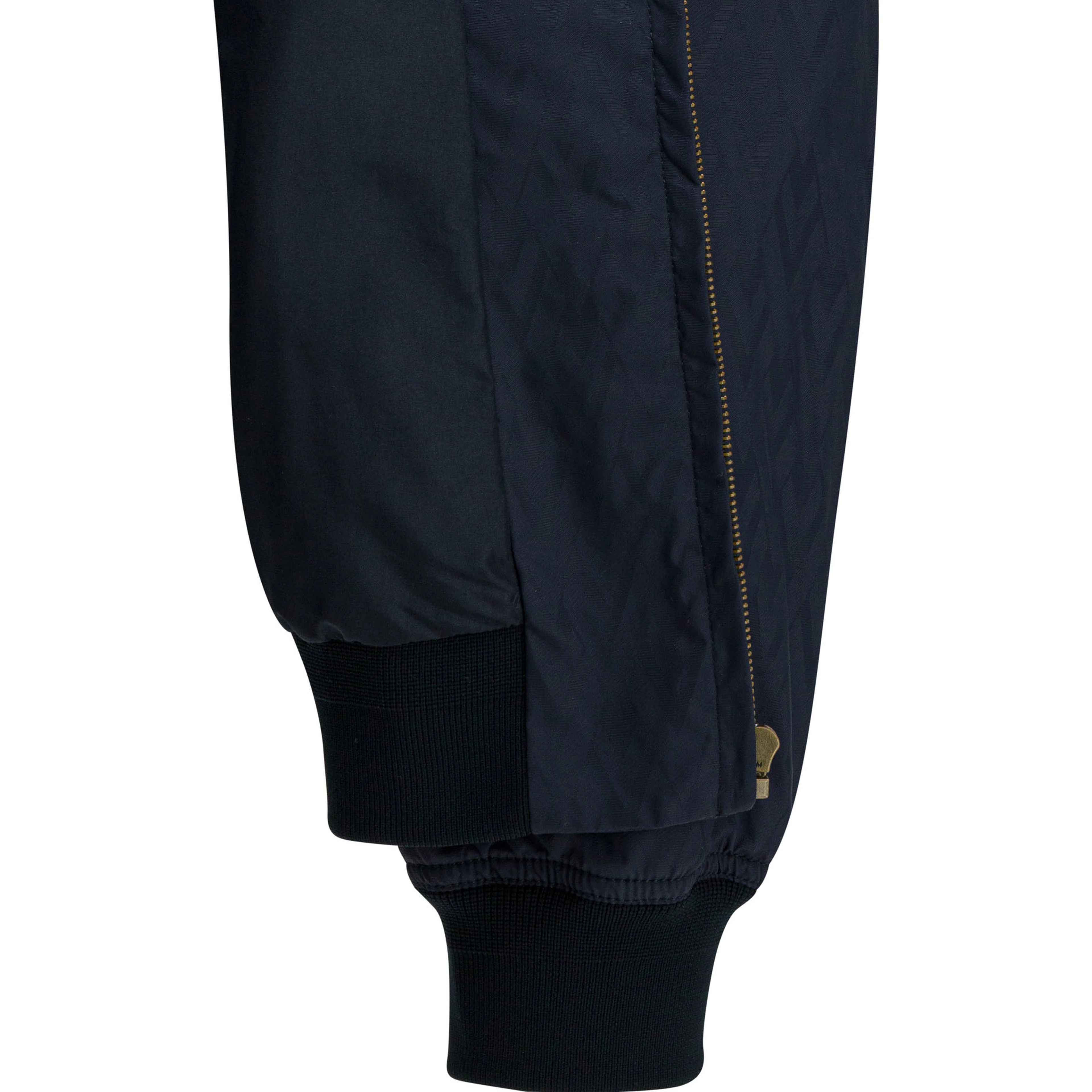 Lightweight nylon jacket