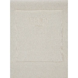 White Scarf with patch pocket on the front and logo lettering embroidery in blend wool boy