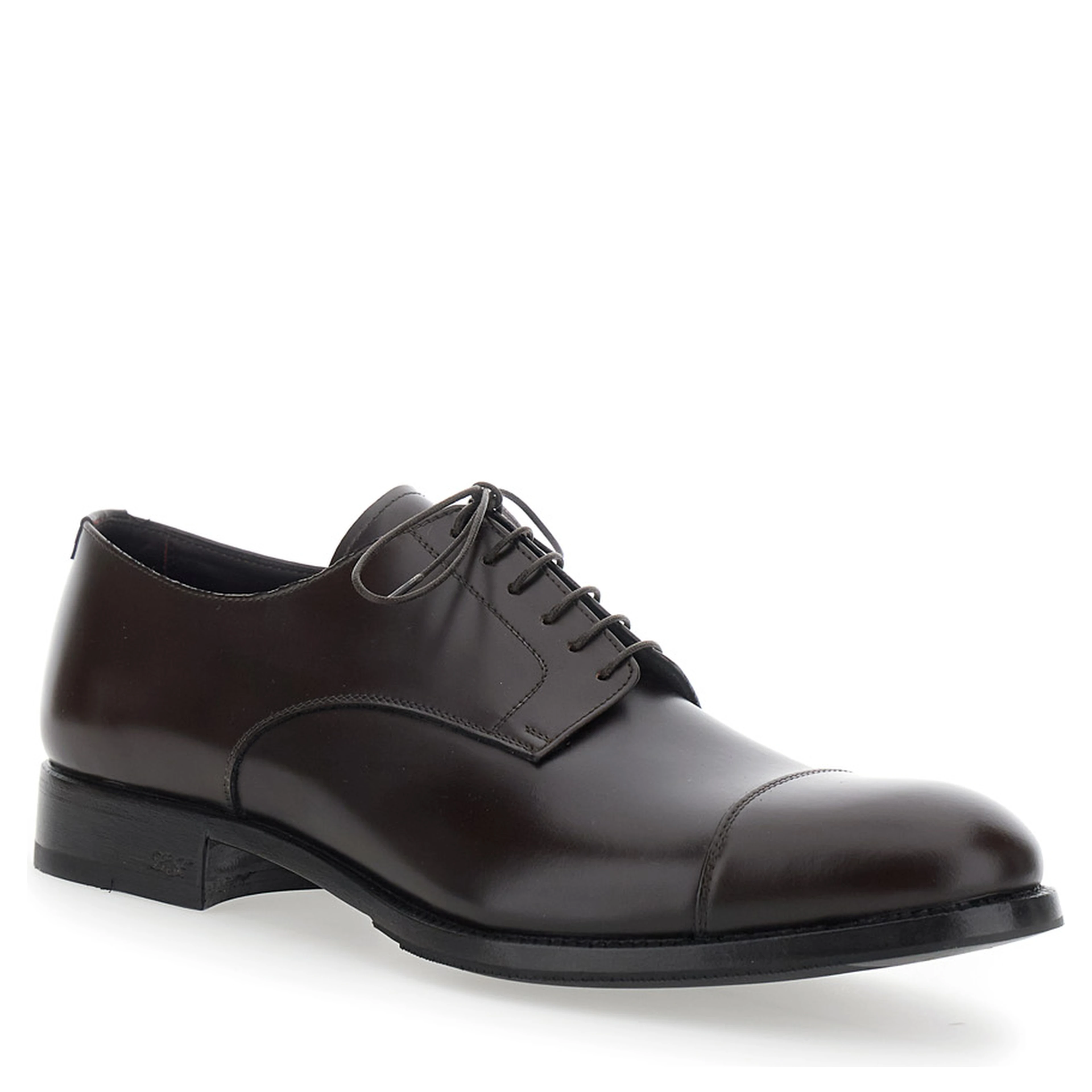 Brown Lace-up shoes with almond toe and front lace-up closure in smooth leather for men