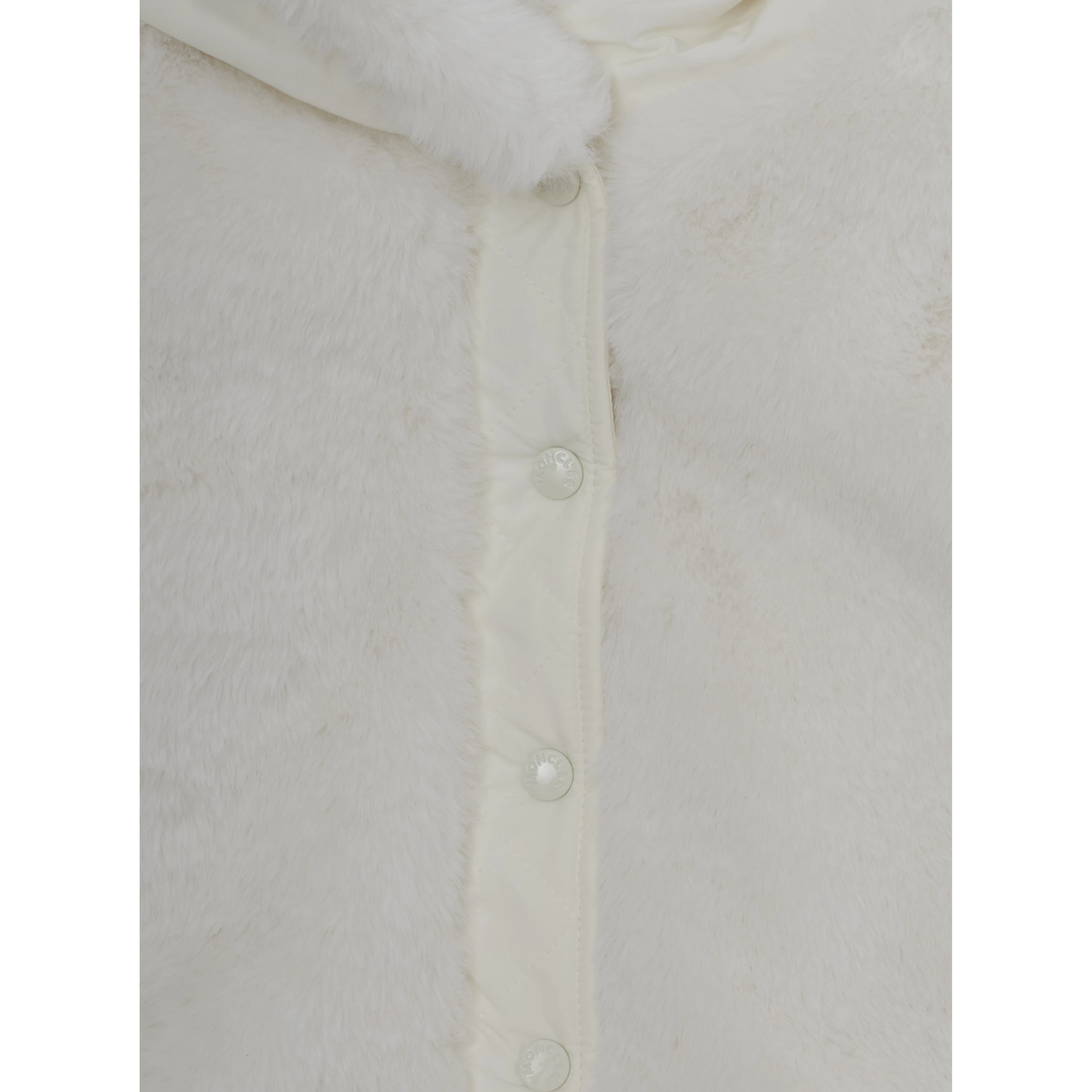 Viona White Down jacket with hood and hidden closure on the front in ecofur baby