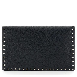 Black Clutch with envelope design and Rockstud decoration in leather for women