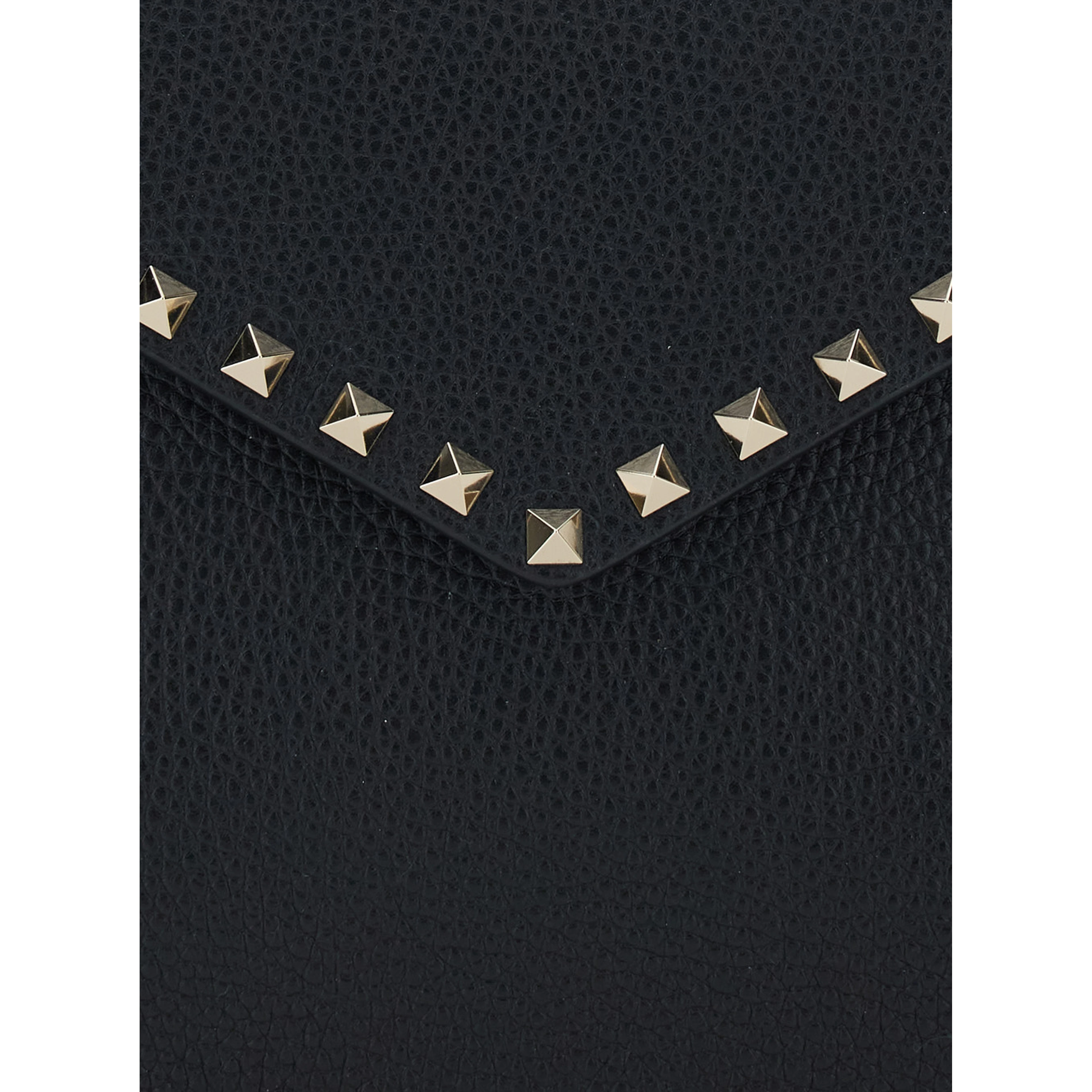 Black Clutch with envelope design and Rockstud decoration in leather for women