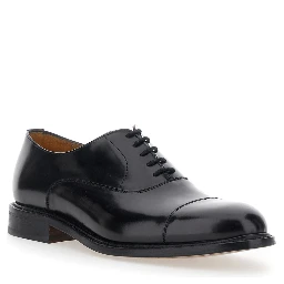 Black lace-up shoes with rounded toe and low heel in leather for men