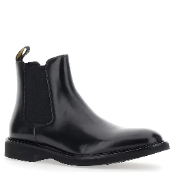 Chelsea Black boots with elasticated side details and low heel in leather for men