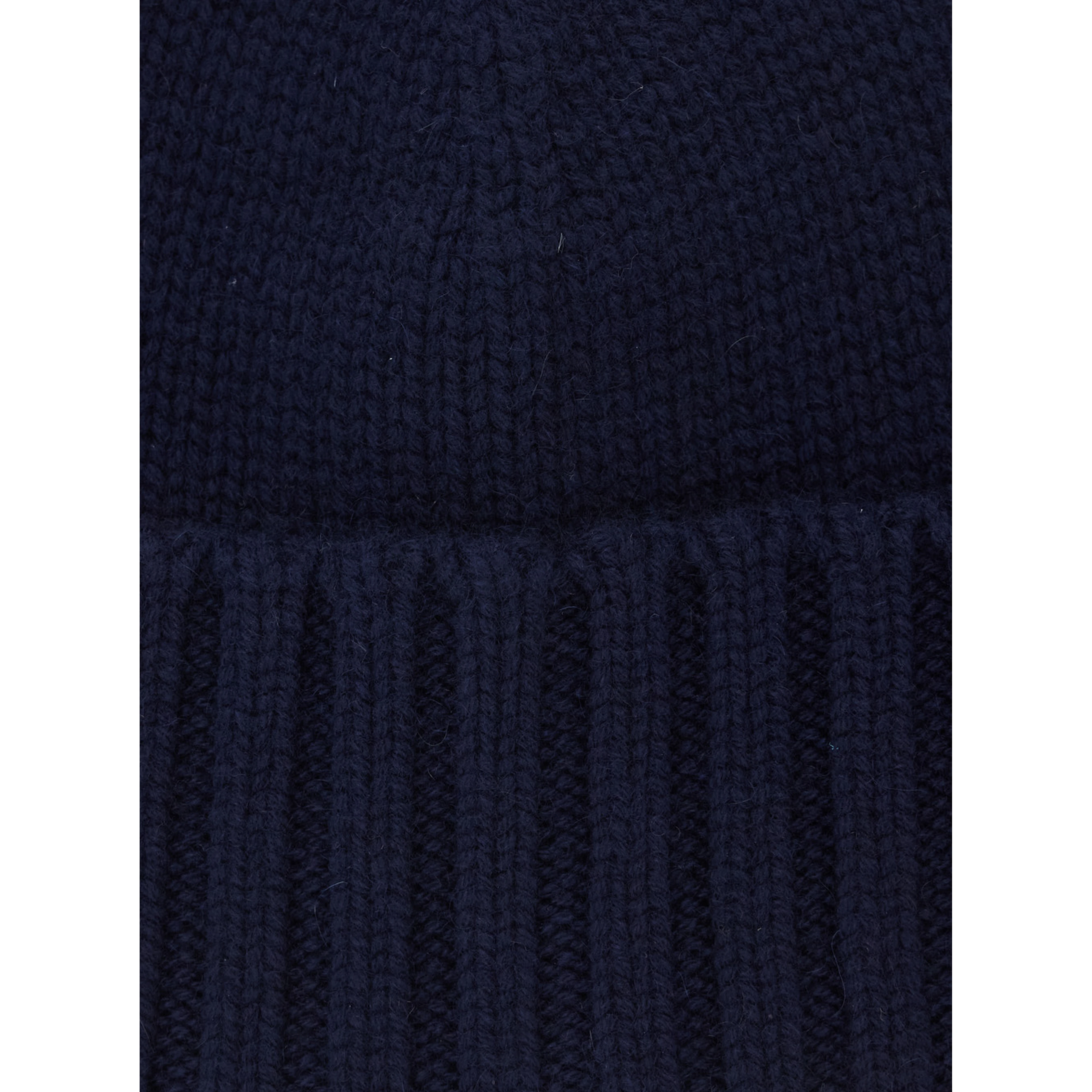Cashmere beanie with elegant design and unisex blue