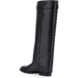 black Boot with cuff and lock detail in leather woman