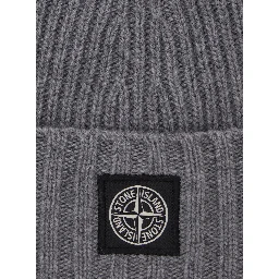 Gray beanie with turn-up brim and logo patch on the front in blend wool boy