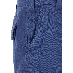 Blue bermuda shorts with two cargo pockets in cotton man