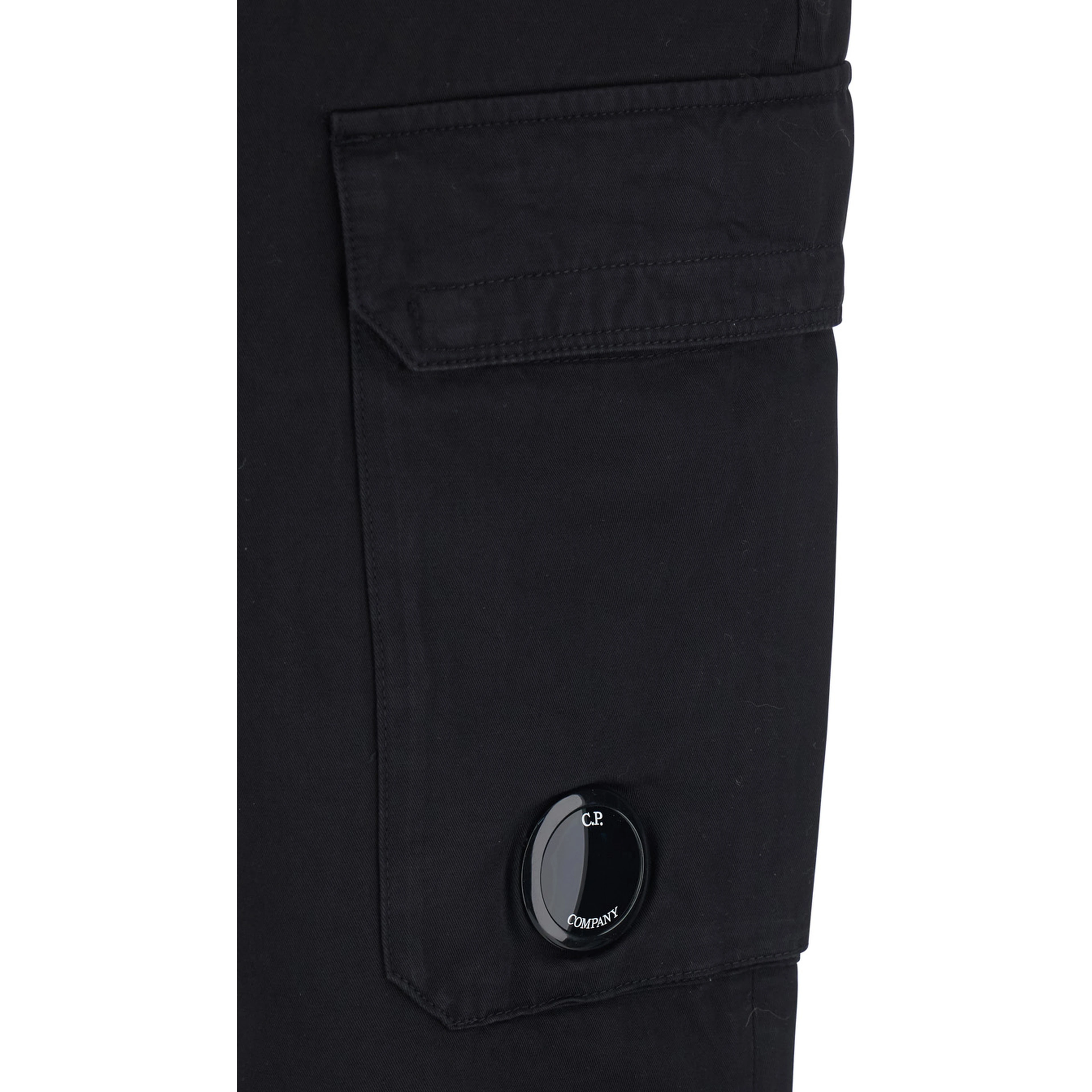 Black Cargo Pants with Logo Plate on the Side and Two Front Cargo Pockets In Cotton for Men