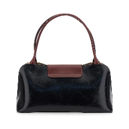 Vivien Black Shoulder Bag with Turn Lock Closure and Medusa Plaque in Leather for Women