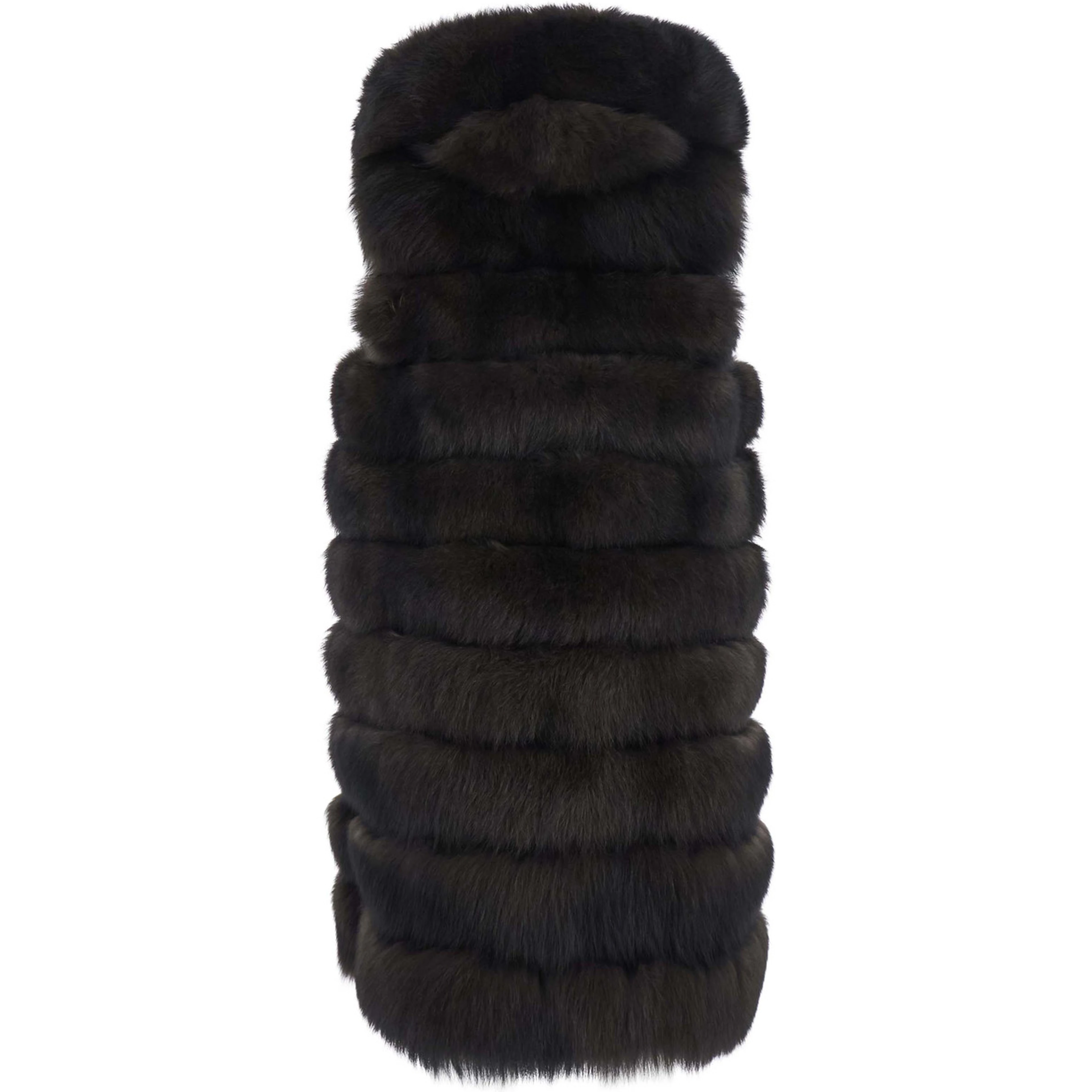 brown fur with high collar and sleeveless design in fur for women