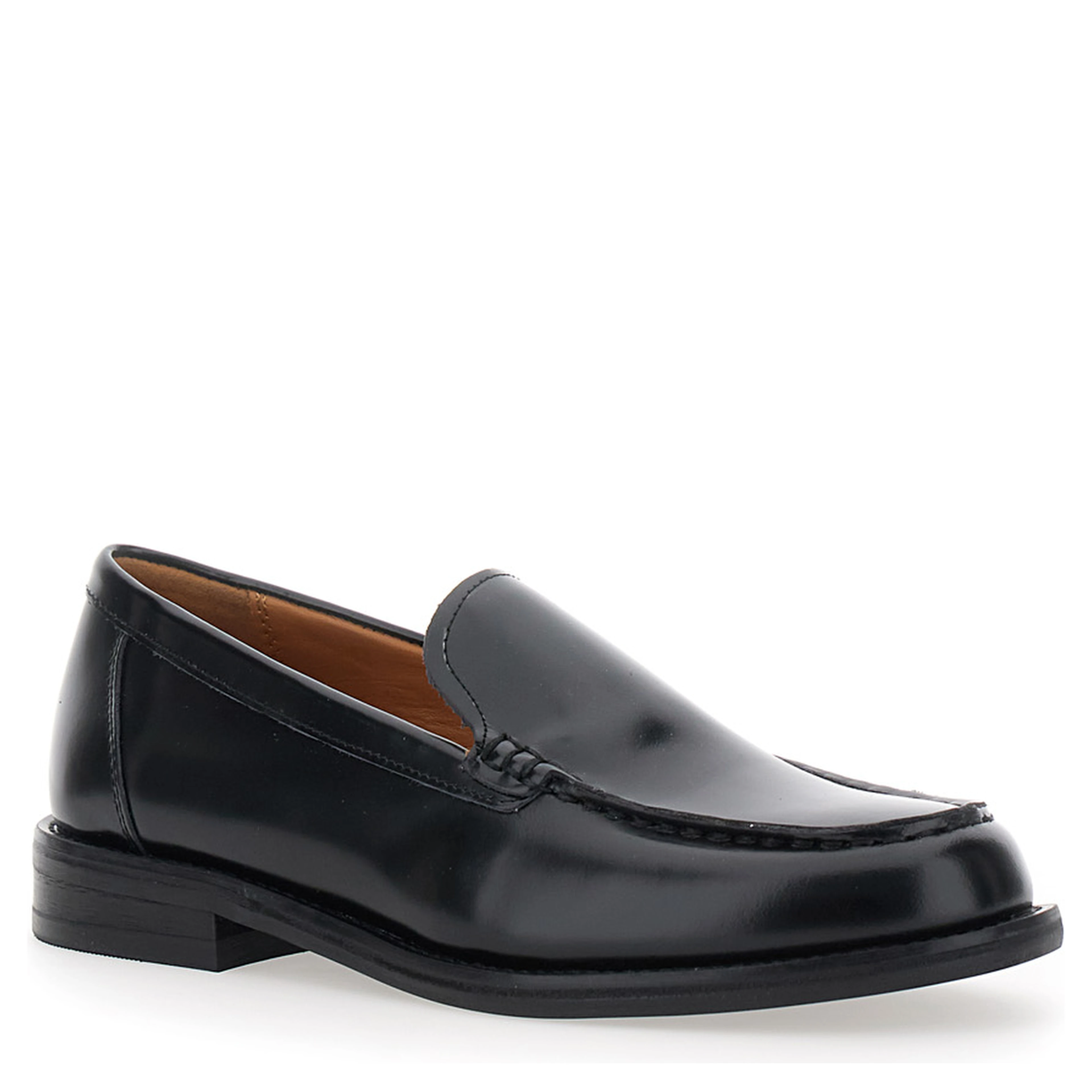 Linn Black Loafers with rounded toe in leather for women