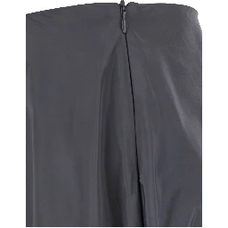 Grey Tech Fabric skirt with an essential construction for women