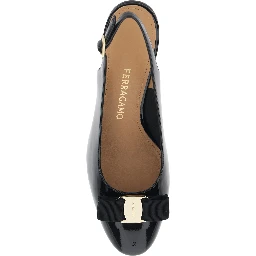 Vetty Black Pumps with Logo Plate on the Front and Low Block Heel in Leather Woman