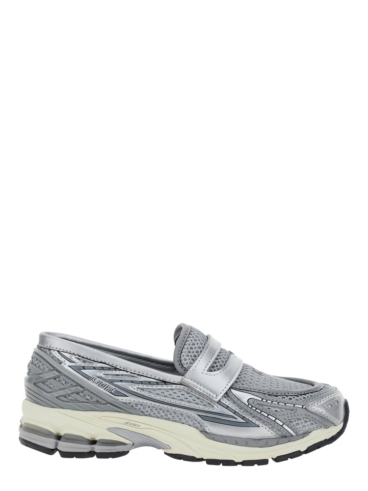 LIFESTYLE Silver Colored Sneakers with Rubber Sole and logo on the front in Leather and Fabric Unisex