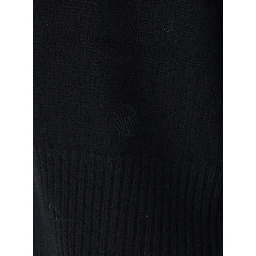 black sweater with V-neck and long sleeve in cashmere women