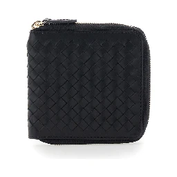 Black wallet with woven design in leather for women