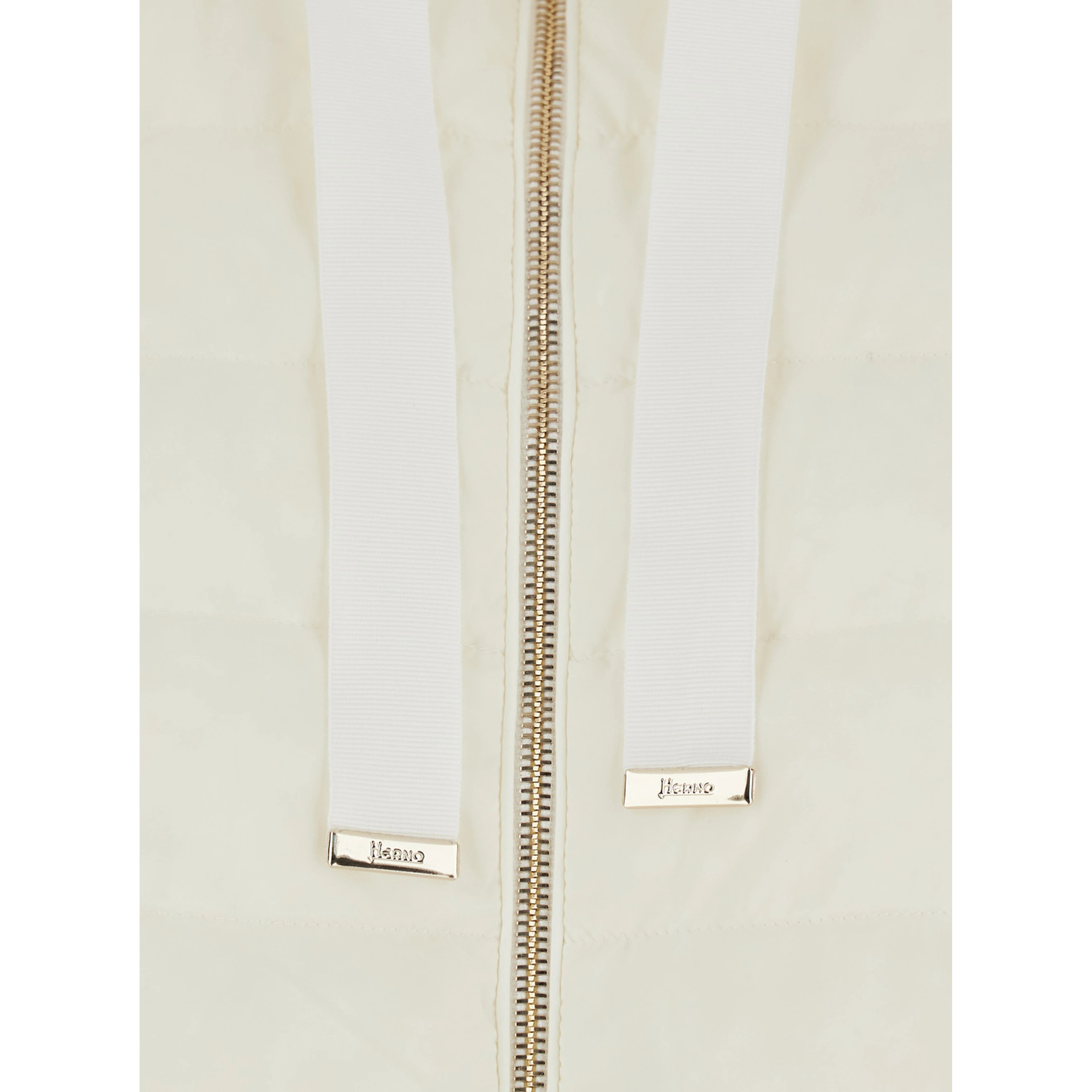 White Hooded Puffer Jacket with Drawstring and Quilted Design in Tech Fabric and Cotton for Women