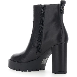 CLARA Black Ankle Boots with high heel and serrated sole in Leather Women