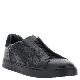 Spencer black Low Top Sneakers with slip-on design in Grained leather for men