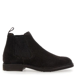 Brown ankle boots with elasticated side details in suede for men