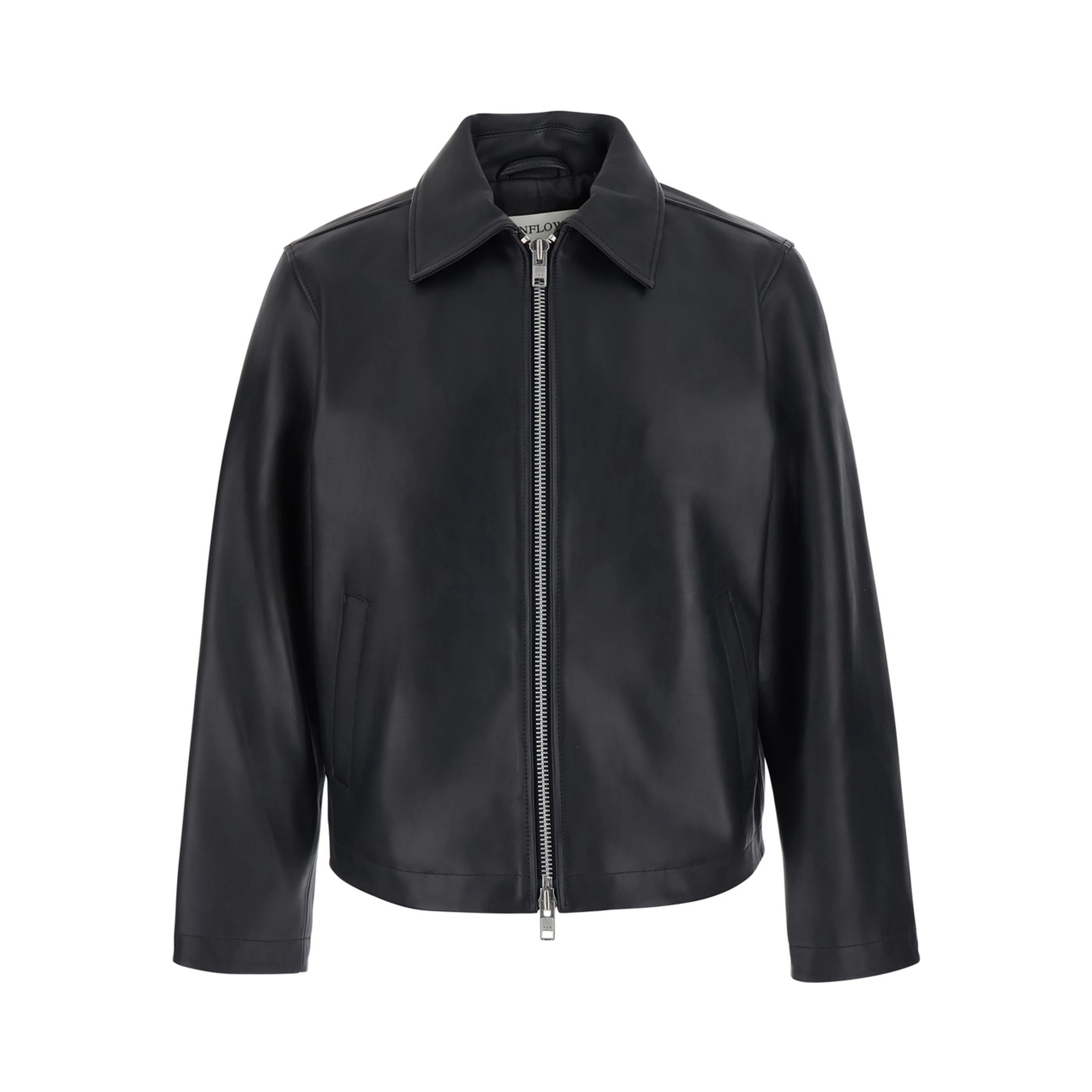 Black Jacket with classic collar and zip closure on the front in leather for men