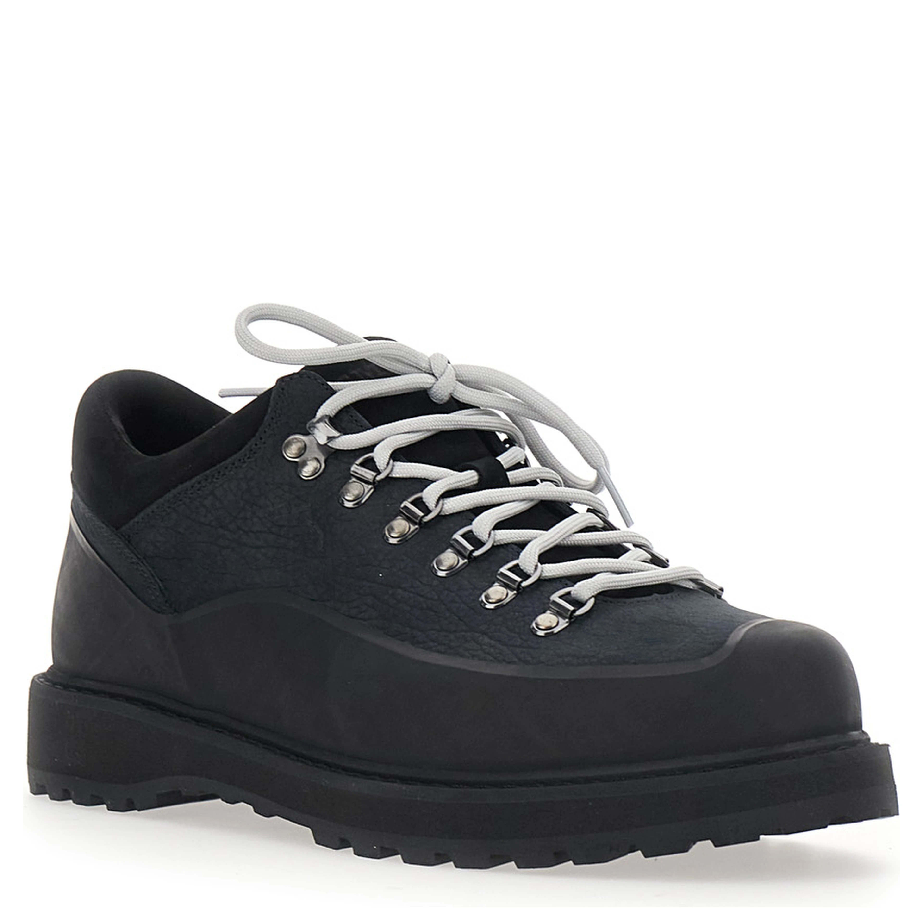 Black ankle boots with rubber lug sole and logo lettering on the tongue in leather for men