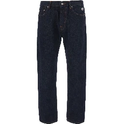 Dapper RE-SEARCH Denim is characterized by a blue denim fabric and unisex